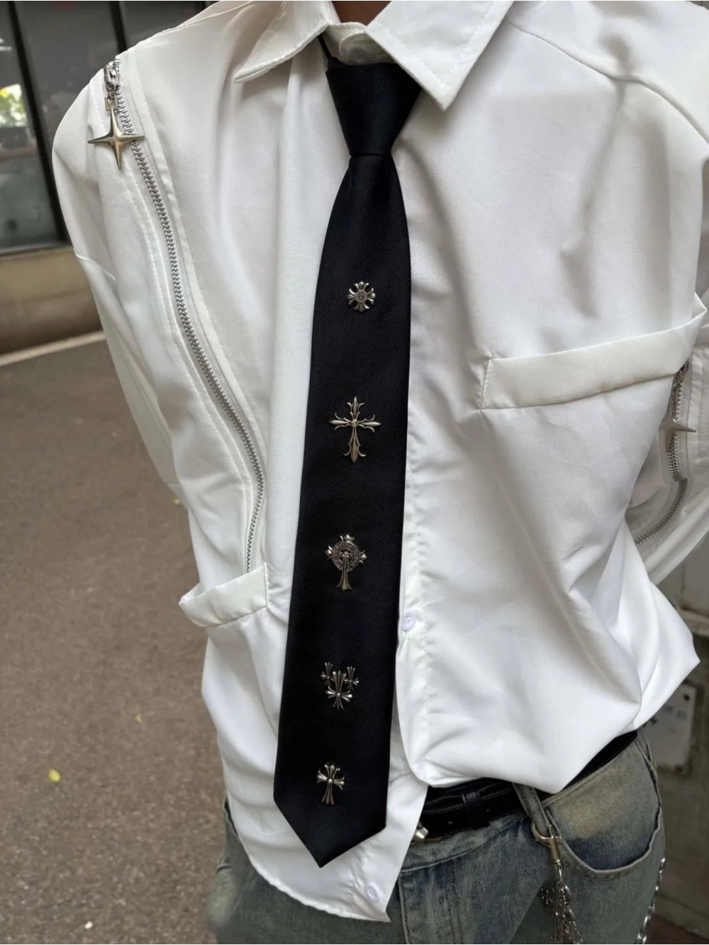 Custom chrome black metal neck tie - Picture 2 of 3